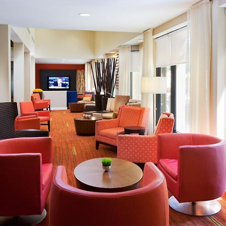 Готель Courtyard Sacramento Airport Natomas Екстер'єр фото