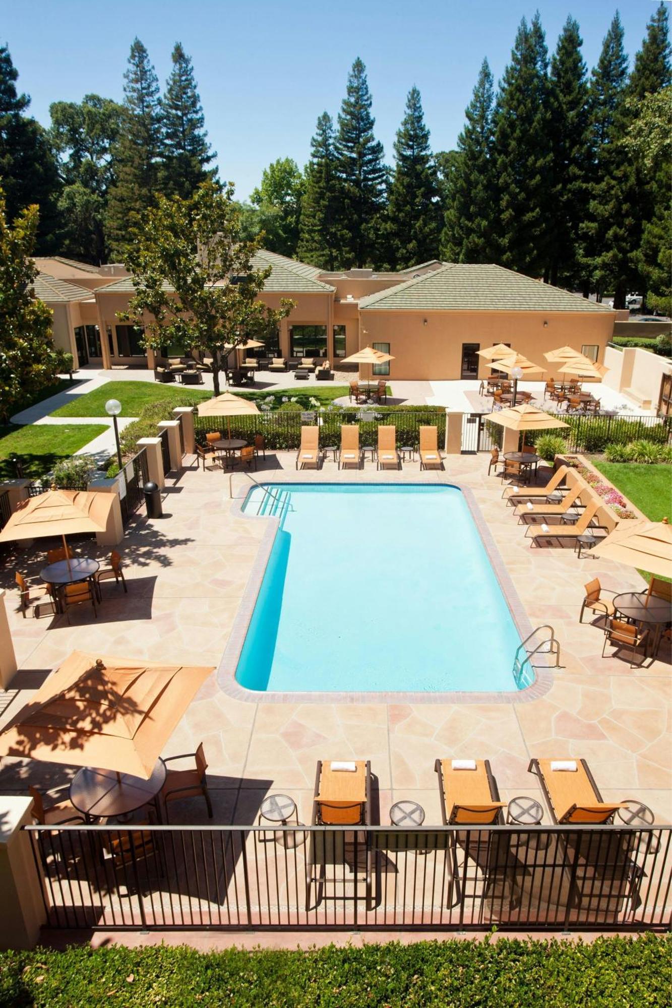 Готель Courtyard Sacramento Airport Natomas Зручності фото