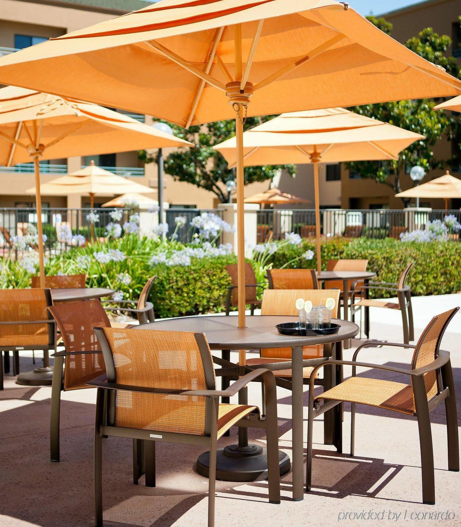 Готель Courtyard Sacramento Airport Natomas Ресторан фото